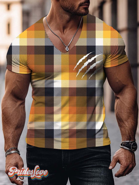 Bear Plaid Scratches Gay Print T-Shirt Multicolor / S