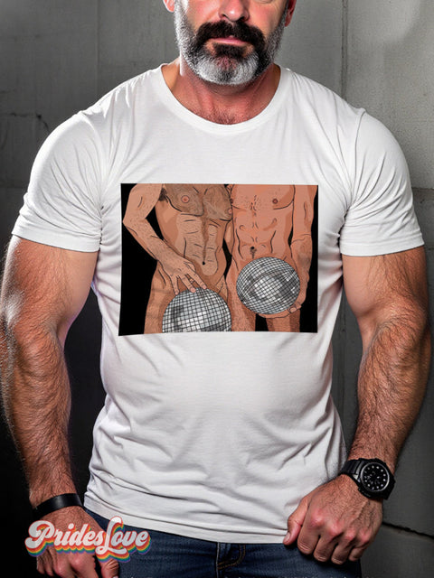 Men’s Retro Gay Naked Embrace Shiny Ball Cover Lgbt Printed Casual T-Shirt Multicolor / S